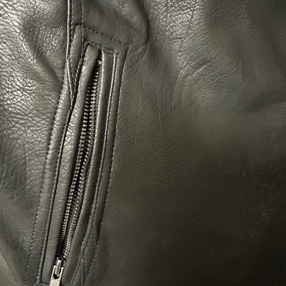 Vest faux leather - Picture 4 of 6